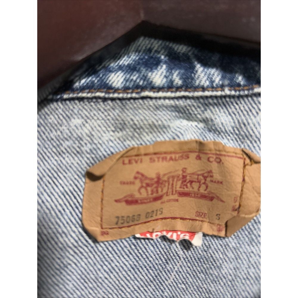 Vintage 80s Levis Denim Jean Acid Distressed Trucker Jacket USA 75068 0219 Sz Sm - Picture 2 of 16